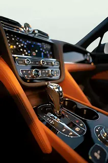 2022 Bentley Bentayga for Rent in Al Barsha 1 photo 6