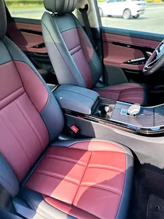 Rent 2025 Land Rover Range Rover Evoque in Al Barsha 1 photo 9