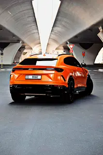 Rent a 2022 Lamborghini Urus in Palm Jumeirah photo 3