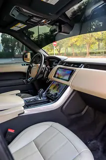 Hire 2021 Land Rover Range Rover Sport in Business Bay photo 2