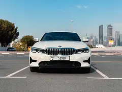 2021 BMW 3-Series Rental in Azizi Riviera photo 3