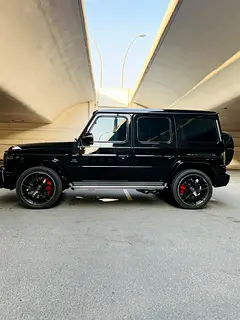 Rent a 2024 Mercedes-Benz G-Class in Business Bay photo 4