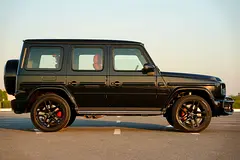 Rent a 2024 Mercedes-Benz G-Class in Palm Jumeirah photo 4