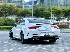 Hire 2022 Mercedes-Benz CLS 450 in Business Bay photo 4