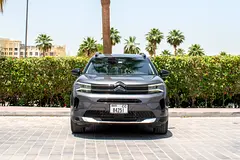 2025 Citroen C5 Rental in Business Bay photo 3