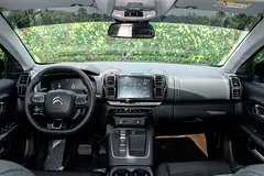 2025 Citroen C5 Rental in Business Bay photo 9