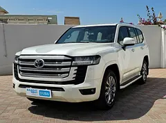 2025 Toyota Land Cruiser for Rent in Al Rashidiya photo 6