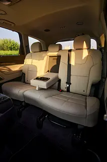 2025 Kia Telluride for Rent in The Old Town Island photo 6