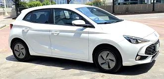 Hire 2025 MG MG3 in Jumeirah Lake Towers (JLT) photo 2
