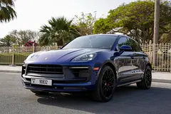 2023 Porsche Macan Rental in Al Barsha 1 photo 3