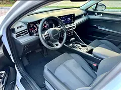 Rent 2023 Kia K5 in Business Bay photo 5