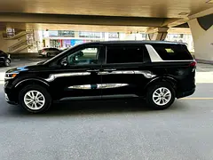 2024 Kia Carnival Rental in Al Mamzar photo 4