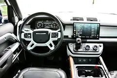 Hire 2022 Land Rover Defender in Business Bay photo 4