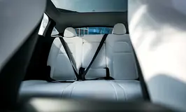 2023 Tesla Model Y for Rent in Dubai International Airport photo 5