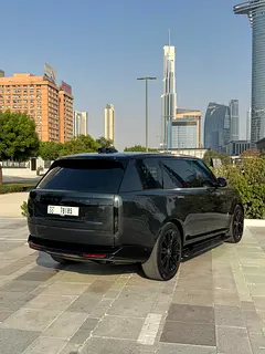 Hire 2025 Land Rover Range Rover in Business Bay photo 3