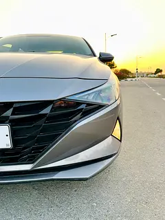Hire 2022 Hyundai Elantra in Nad Al Sheba 3 photo 6