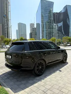 2024 Land Rover Range Rover for Rent in Al Sufouh photo 6