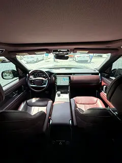 2024 Land Rover Range Rover for Rent in Al Sufouh photo 9