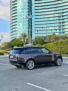 Rent 2025 Land Rover Range Rover in Al Jaddaf photo 8
