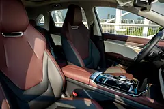 Hire 2024 JAC JS6 in Jumeirah Lake Towers (JLT) photo 7