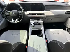 2022 Hyundai Palisade Rental in Palm Jumeirah photo 4