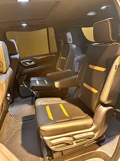 2023 GMC Yukon for Rent in Al Quoz Industrial Area 2 photo 7