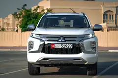 Rent a 2024 Mitsubishi Montero Sport in Sheikh Zayed Road photo 3
