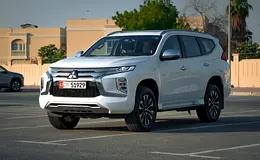 Rent a 2024 Mitsubishi Montero Sport in Sheikh Zayed Road photo 4